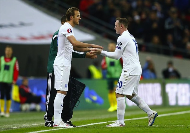 Rooney gave Kane his spot in the game vs Lithuania